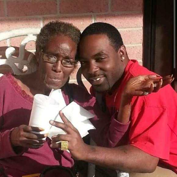 Meet your Posher, David - Picture 1 of 1